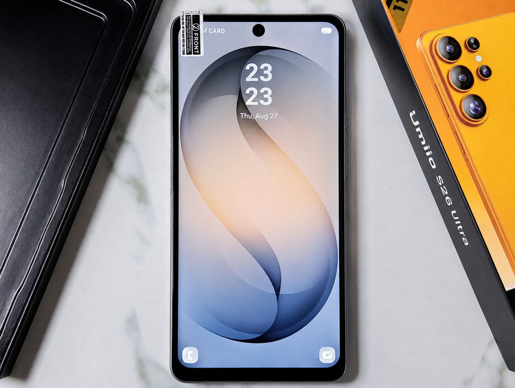 موبایل S26 Ultra برند Umiio